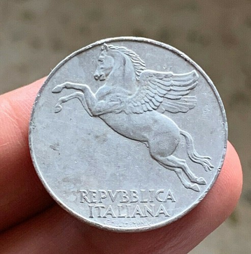 R47 310 italia repubblica - italia, in